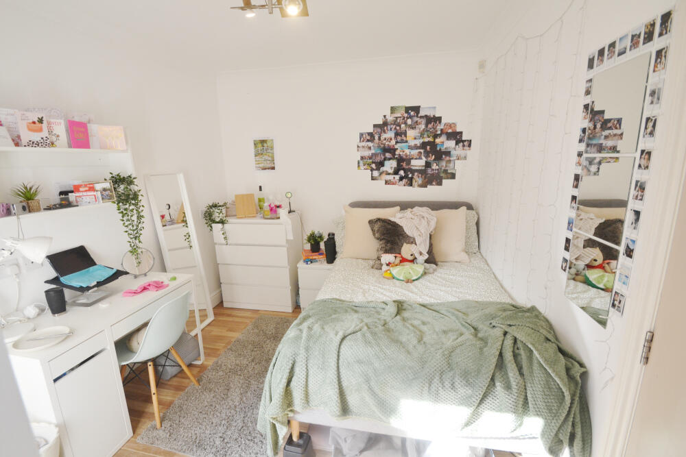 1 bed Semi Detached for rent in Stockport. From Nicholas Humphreys - Manchester 1 bed Semi Detached for rent in Stockport. From Nicholas Humphreys - Manchester