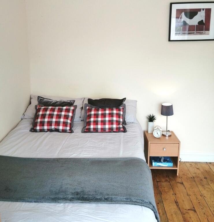 3 bed Semi Detached for rent in Manchester. From Nicholas Humphreys - Manchester