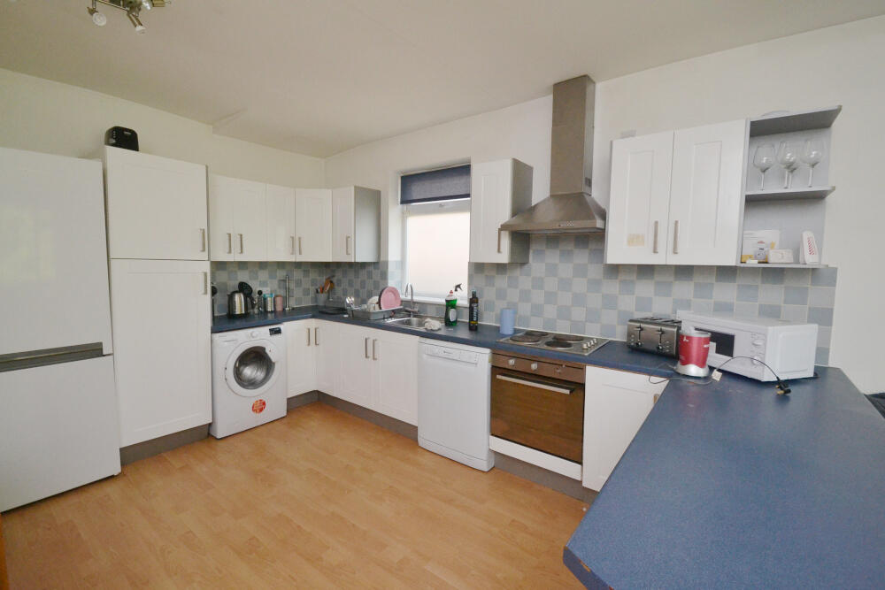 5 bed Semi Detached for rent in Manchester. From Nicholas Humphreys - Manchester