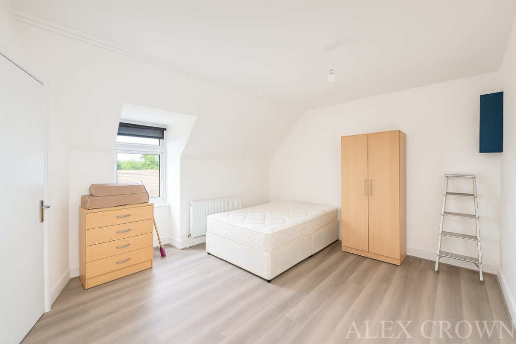 0 bed Studio for rent in Waltham Cross. From Alex Crown Lettings & Estate Agents - Islington