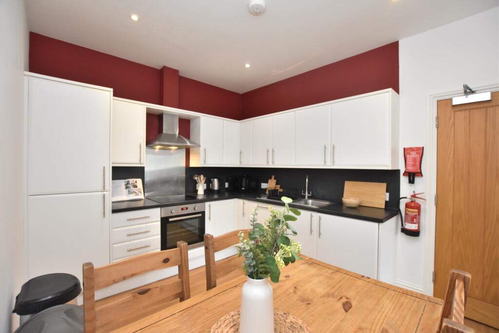 3 bed Mid Terraced House for rent in Bristol. From Anthony James - Cotham
