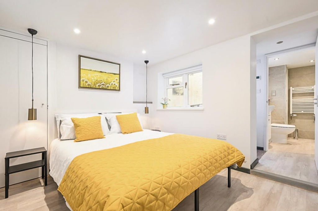 2 bed Apartment for rent in London. From Barnard Marcus Lettings - Earls Court Lettings