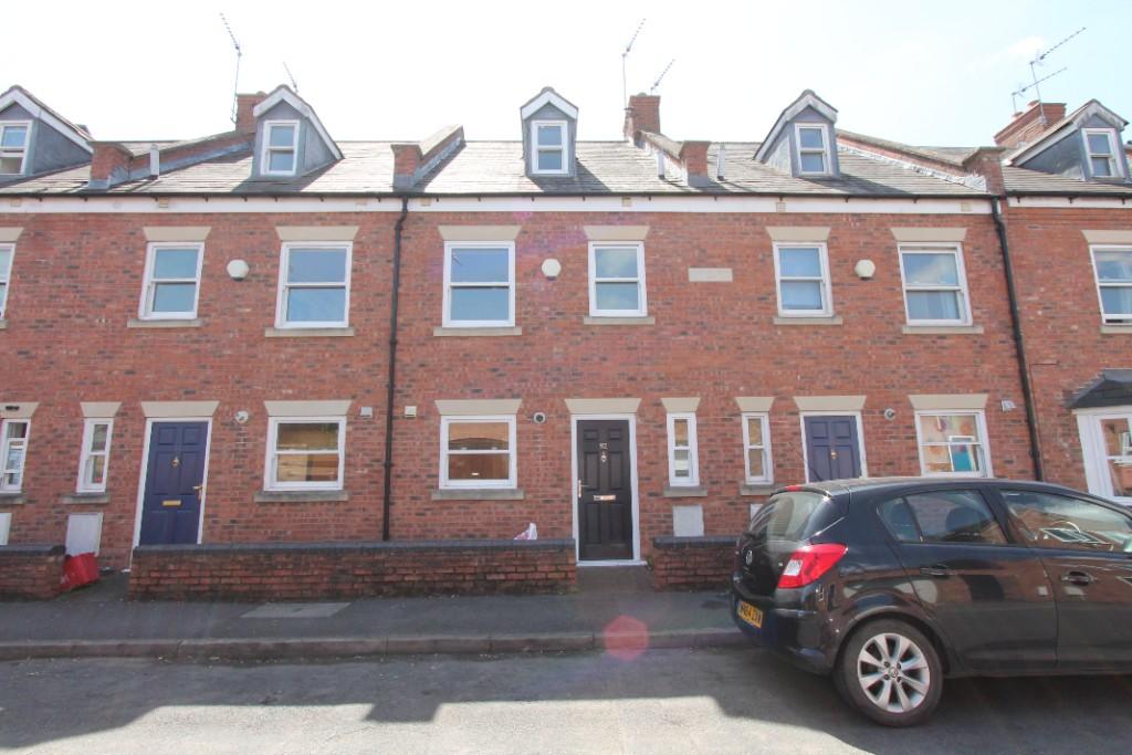 5 bed Mid Terraced House for rent in Whitnash. From Belvoir - Leamington Spa