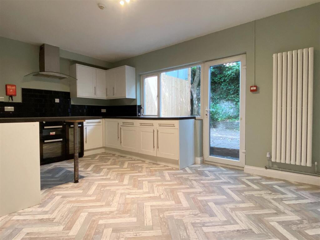 1 bed 1st Floor Flat for rent in Brighton and Hove. From Bishop Sullivan - Brighton