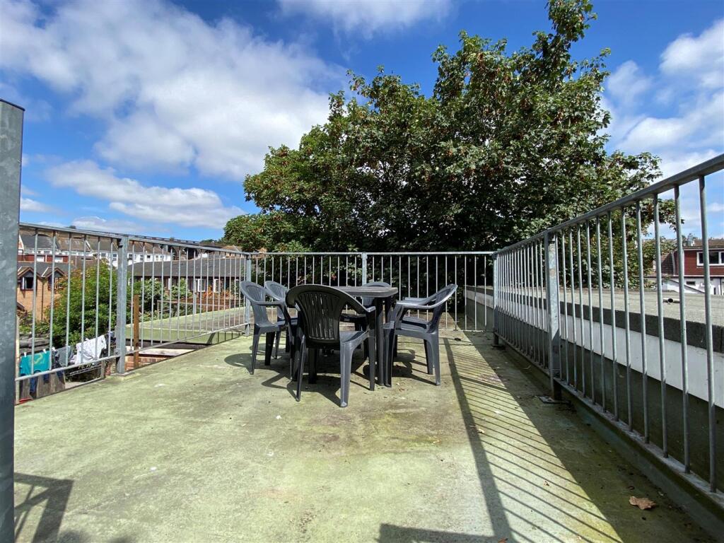 1 bed House Share for rent in Brighton and Hove. From Bishop Sullivan - Brighton