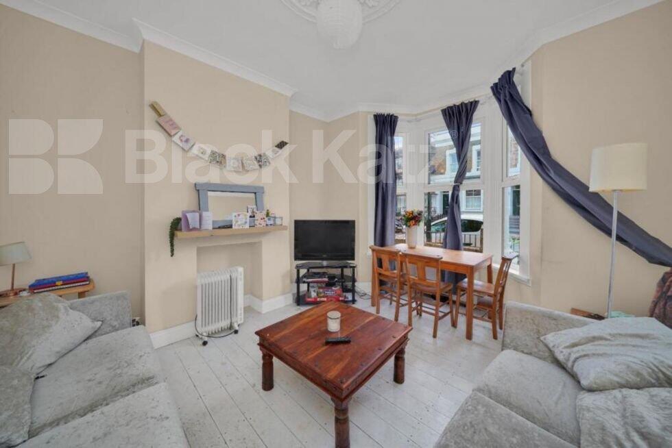 6 bed 1st Floor Flat for rent in Hornsey. From Black Katz - Camden