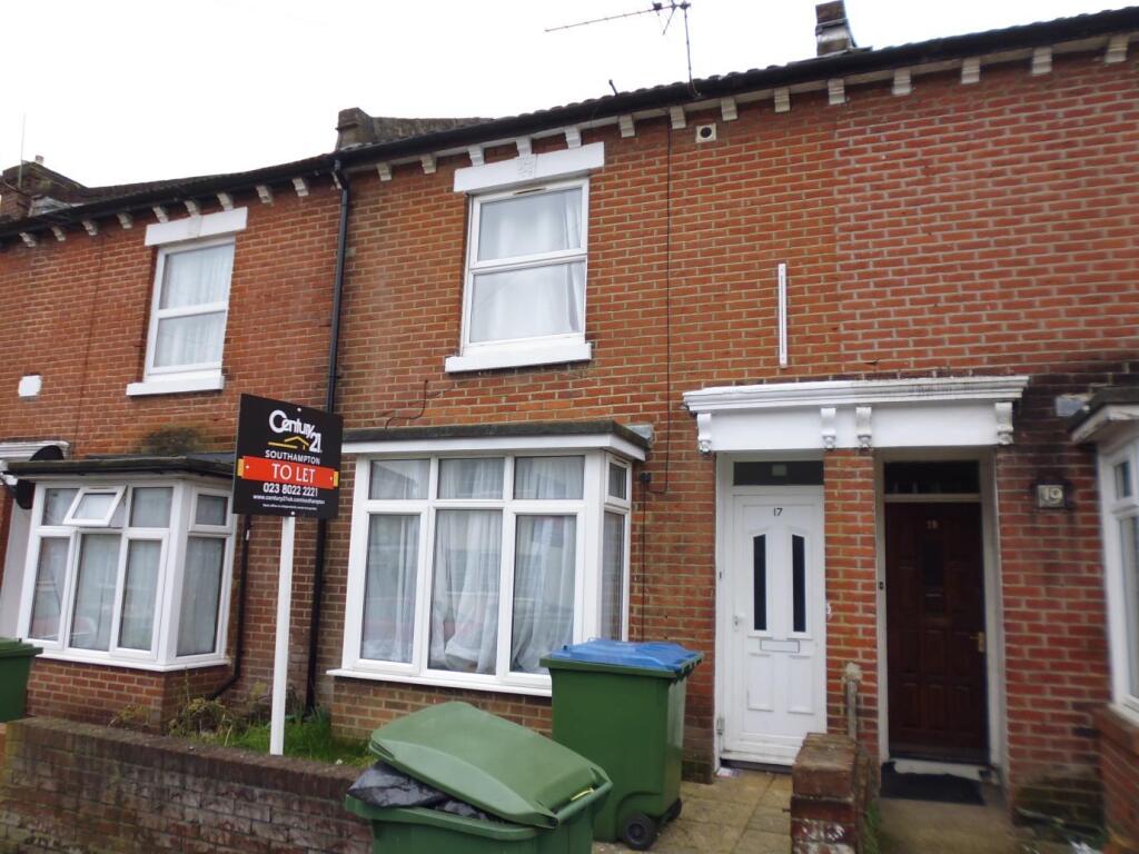 6 bed Mid Terraced House for rent in Southampton. From Century21 Southampton - Southampton