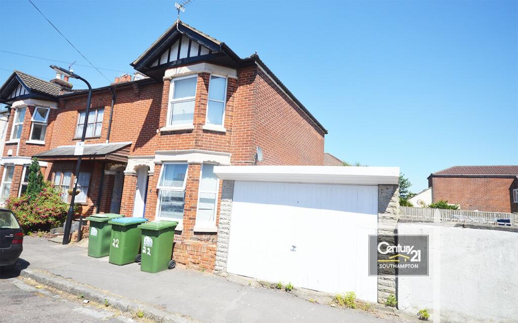 4 bed End of Terrace for rent in Southampton. From Century21 Southampton - Southampton