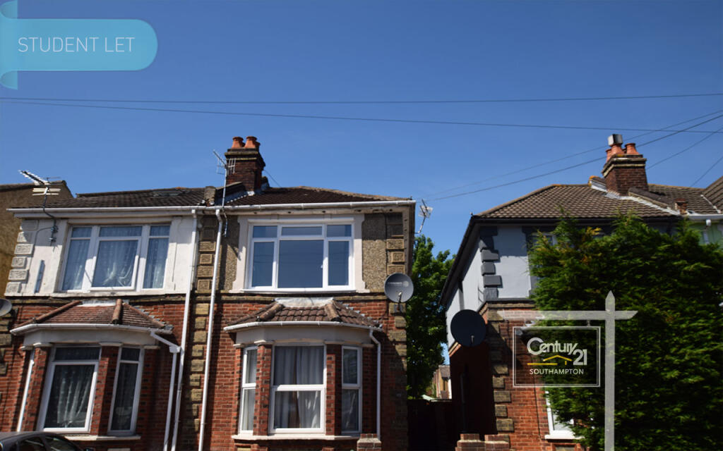2 bed 1st Floor Flat for rent in Southampton. From Century21 Southampton - Southampton