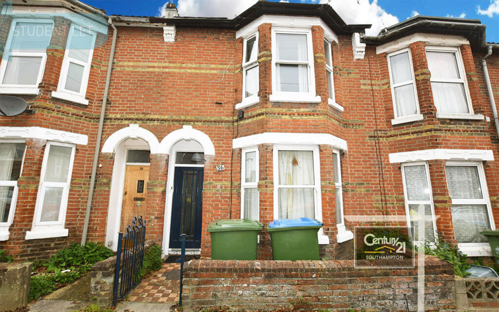 4 bed Mid Terraced House for rent in Southampton. From Century21 Southampton - Southampton