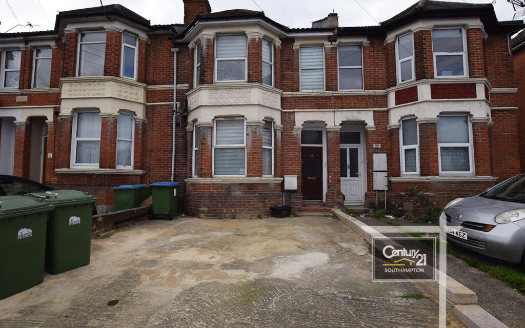 3 bed Annexe for rent in Rownhams. From Century21 Southampton - Southampton