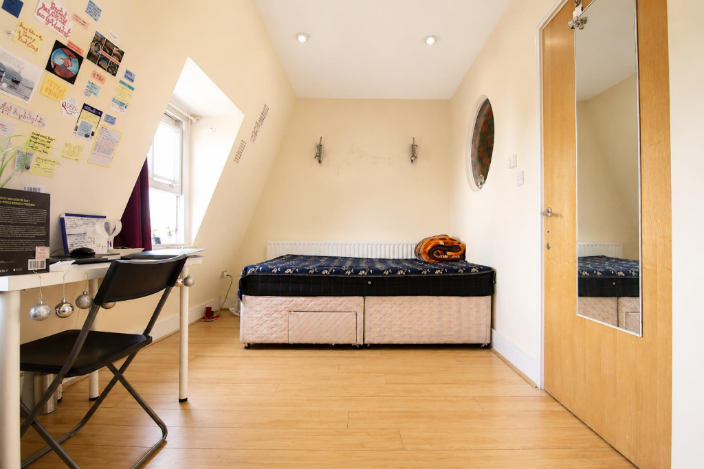 2 bed Detached for rent in London. From CITY REALTOR LIMITED - London