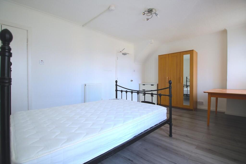 4 bed 1st Floor Flat for rent in London. From CITY REALTOR LIMITED - London 4 bed 1st Floor Flat for rent in London. From CITY REALTOR LIMITED - London