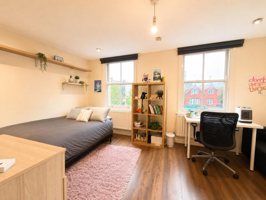 3 bed 1st Floor Flat for rent in London. From CITY REALTOR LIMITED - London