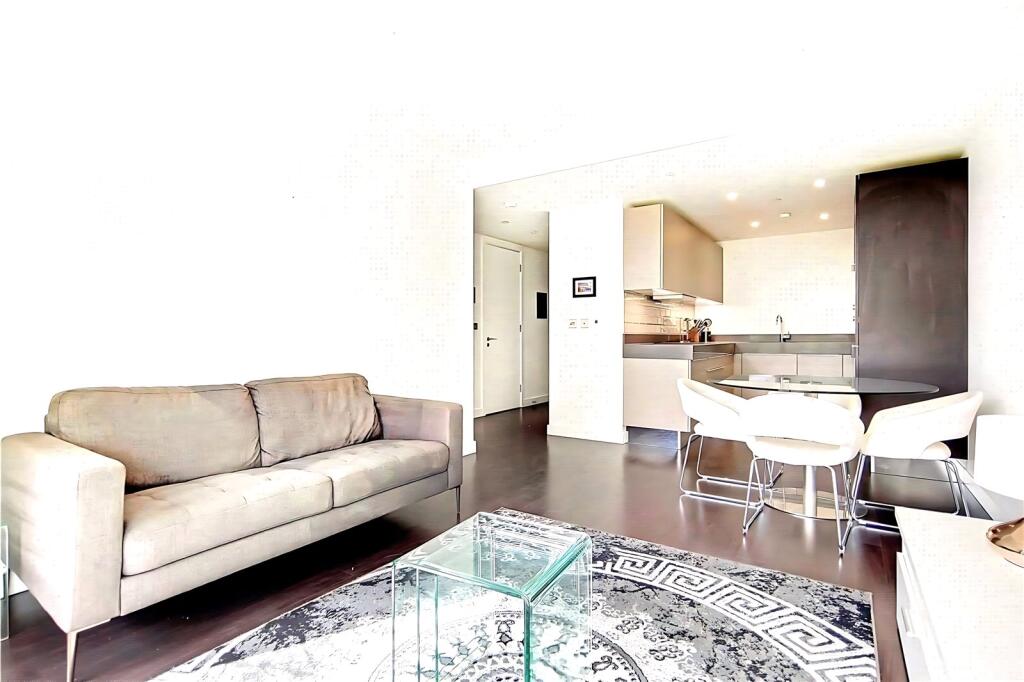1 bed Apartment for rent in Stepney. From Claremont Estates - London