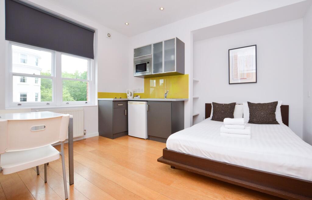4 bed Apartment for rent in Kensington. From Concept Studio Apartments - London