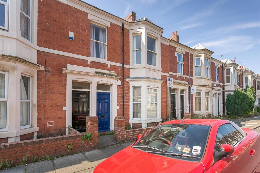 3 bed 1st Floor Flat for rent in Newcastle upon Tyne. From Bailey & Co. - Jesmond