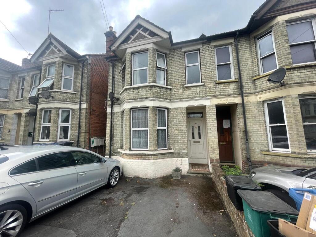 6 bed Semi Detached for rent in Downley. From Chiltern Hills - High Wycombe 6 bed Semi Detached for rent in Downley. From Chiltern Hills - High Wycombe