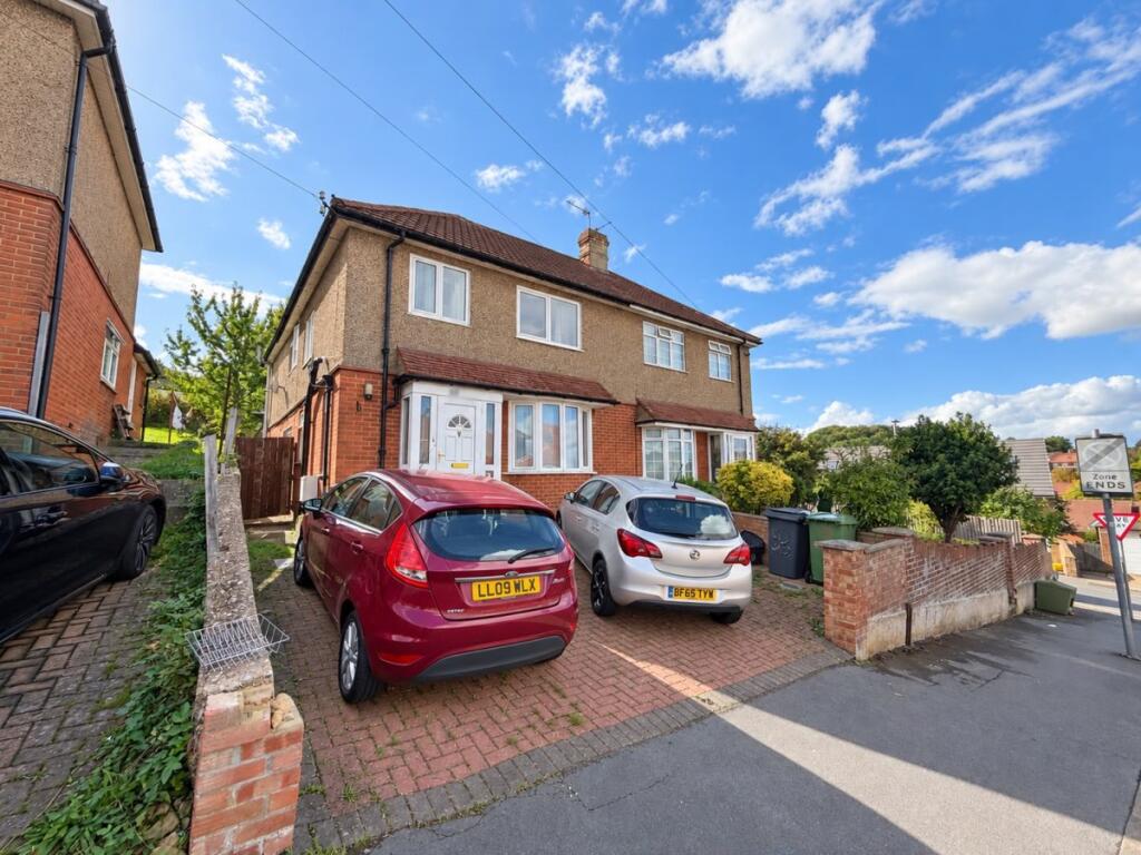 1 bed House Share for rent in High Wycombe. From Chiltern Hills - High Wycombe