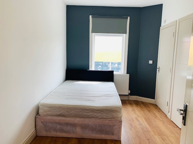 1 bed Bedsit for rent in Thornton Heath. From Crown Lets 4U - Croydon