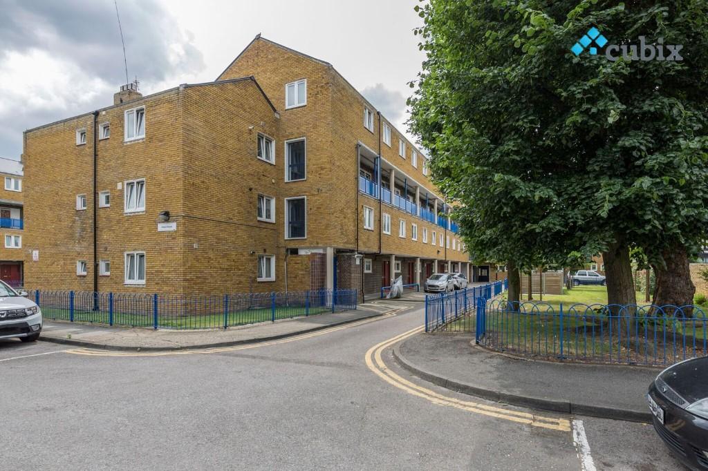 3 bed 1st Floor Flat for rent in Bermondsey. From Cubix Estate Agents - London