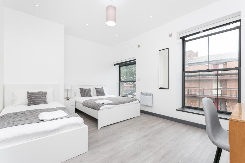6 bed 1st Floor Flat for rent in Camberwell. From Cubix Estate Agents - London 6 bed 1st Floor Flat for rent in Camberwell. From Cubix Estate Agents - London