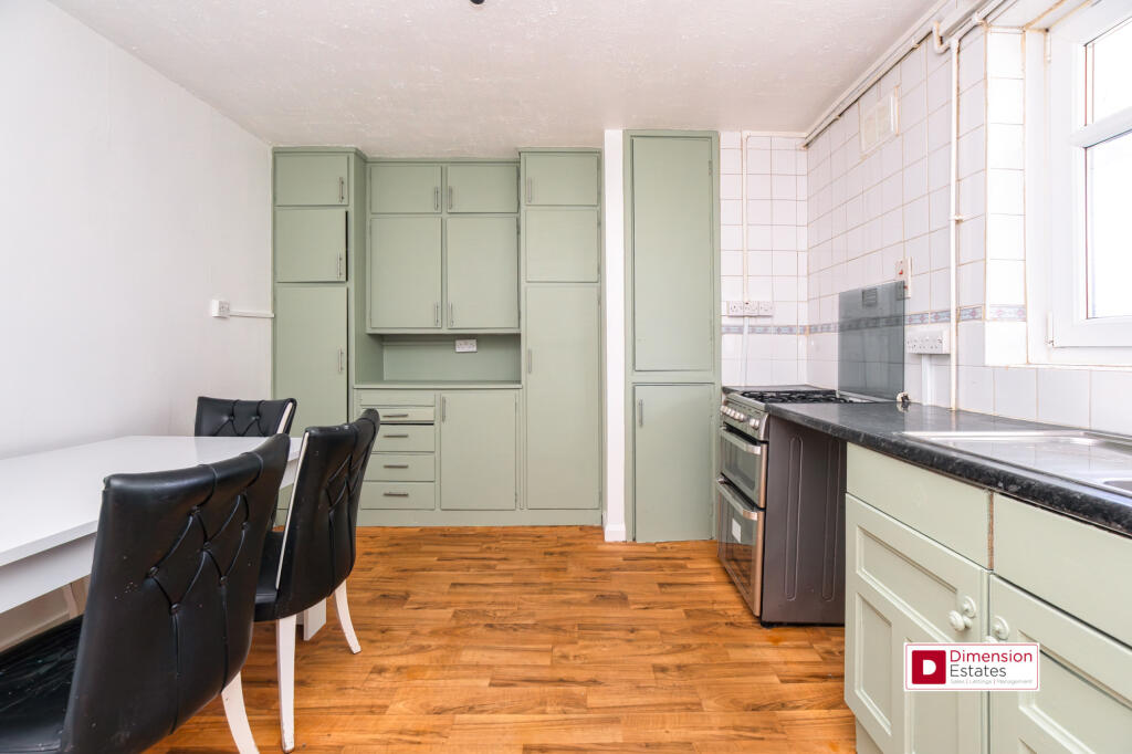 4 bed 1st Floor Flat for rent in London. From Dimension Estates - London