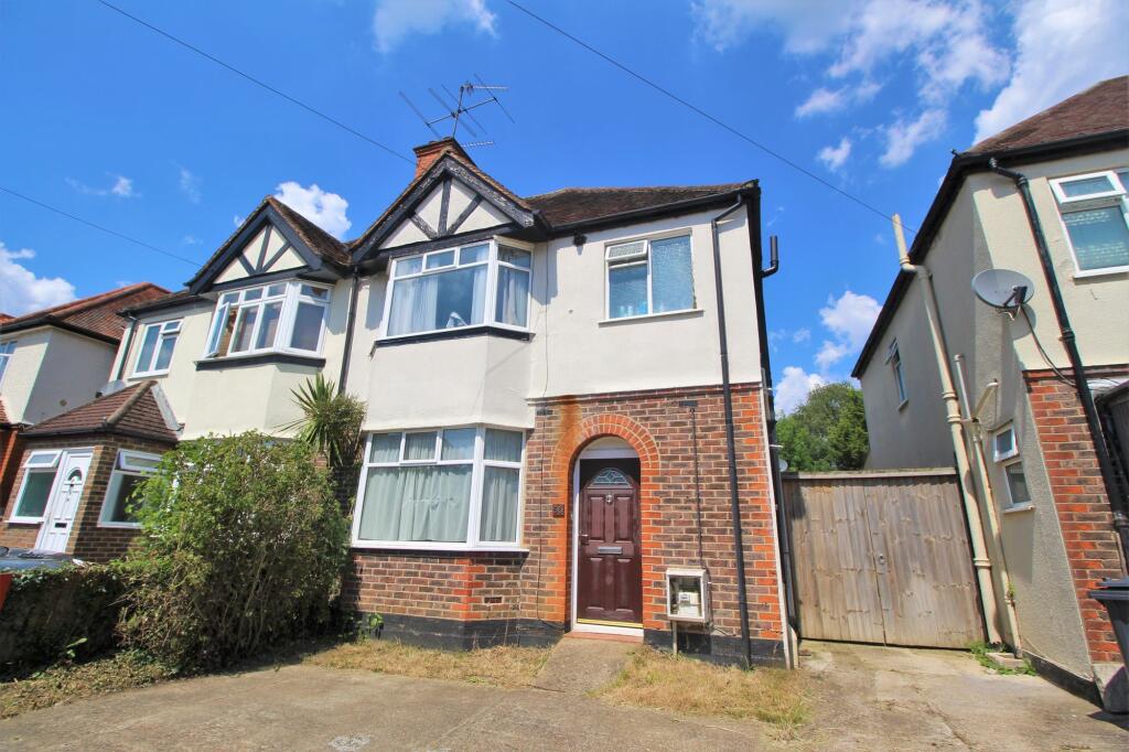 5 bed Semi Detached for rent in Guildford. From Cobbles Estate Agents - Guildford