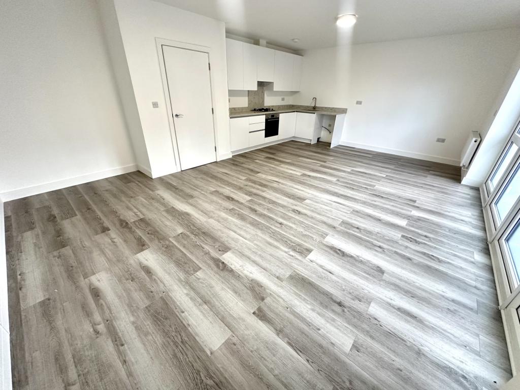 1 bed 1st Floor Flat for rent in Hayes. From Galaxy Real Estate