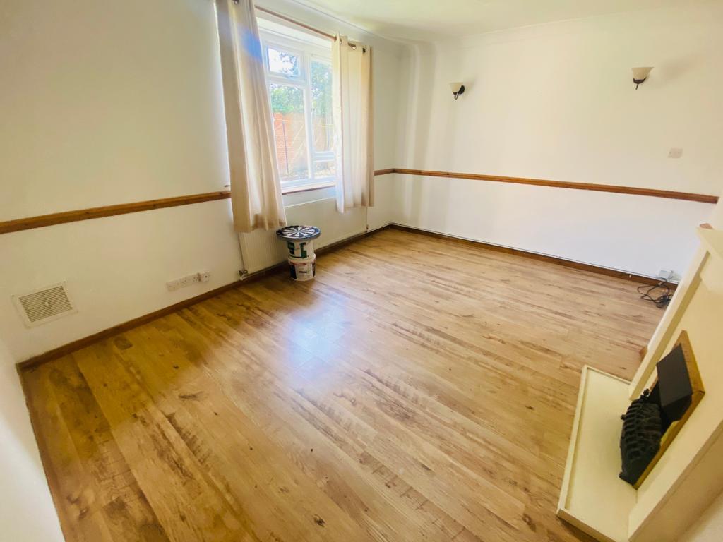 2 bed 1st Floor Flat for rent in Southall. From Galaxy Real Estate 2 bed 1st Floor Flat for rent in Southall. From Galaxy Real Estate