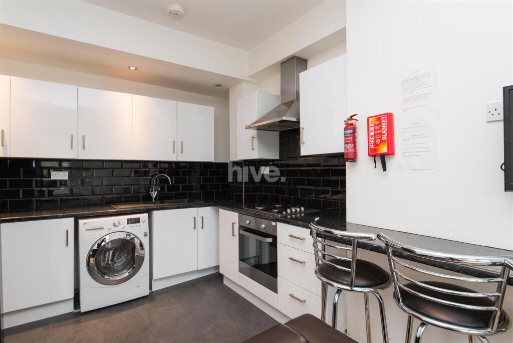 6 bed Annexe for rent in Newcastle upon Tyne. From Hive Estates - Newcastle upon Tyne