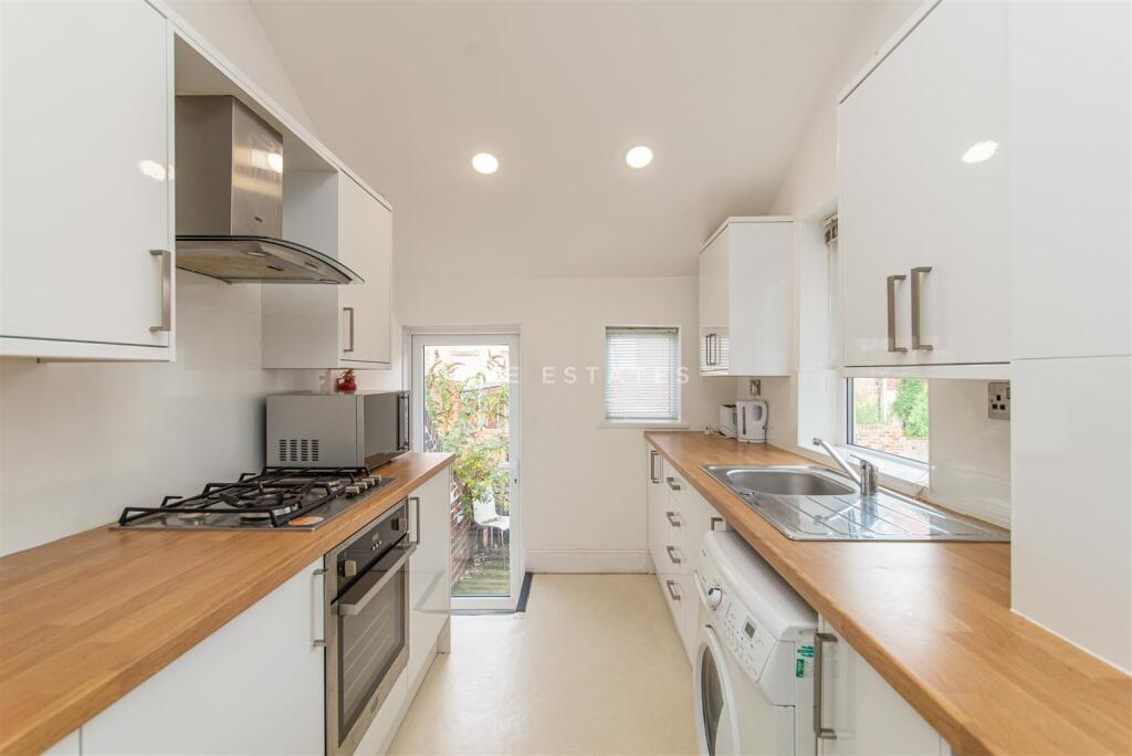 5 bed Annexe for rent in Newcastle upon Tyne. From Hive Estates - Newcastle upon Tyne