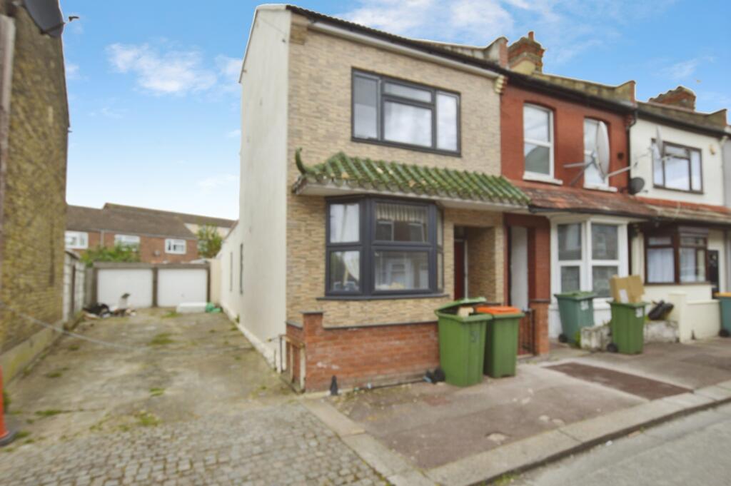 1 bed House Share for rent in West Ham. From Hunters - Plaistow