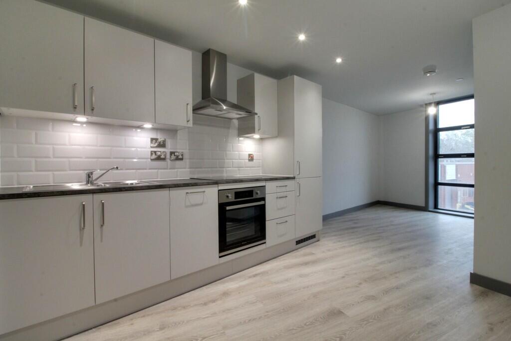 2 bed Apartment for rent in Birmingham. From James Laurence Sales and Lettings - Birmingham 2 bed Apartment for rent in Birmingham. From James Laurence Sales and Lettings - Birmingham
