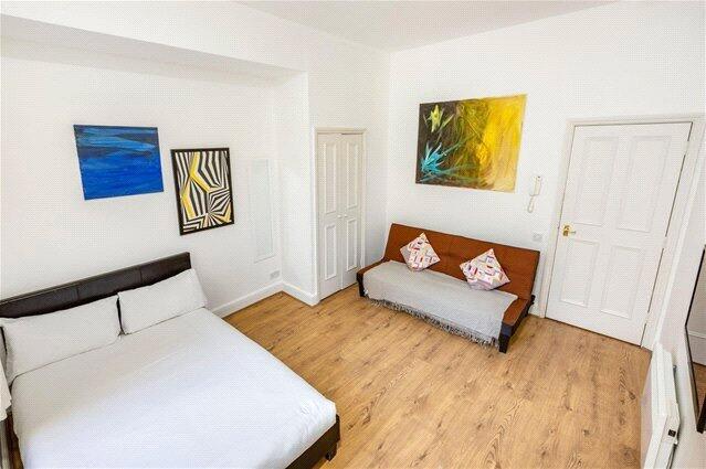 4 bed Studio for rent in Kensington. From John D Wood & Co - Earls Court