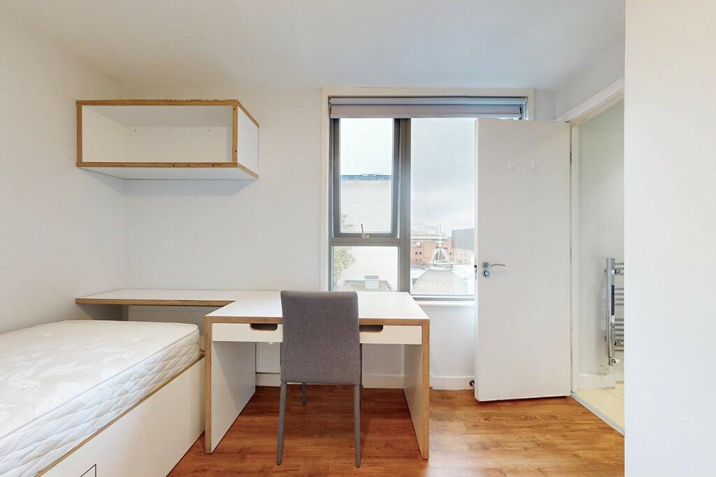1 bed Flat Share for rent in London. From Macarthur Morrison