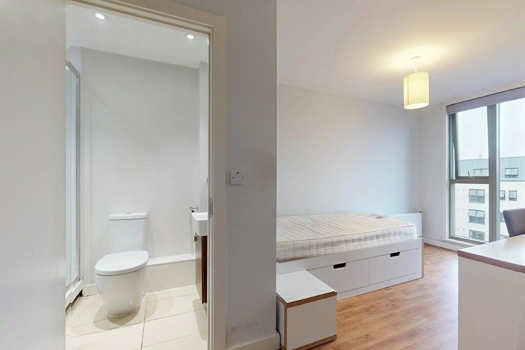 1 bed Flat Share for rent in Stepney. From Macarthur Morrison