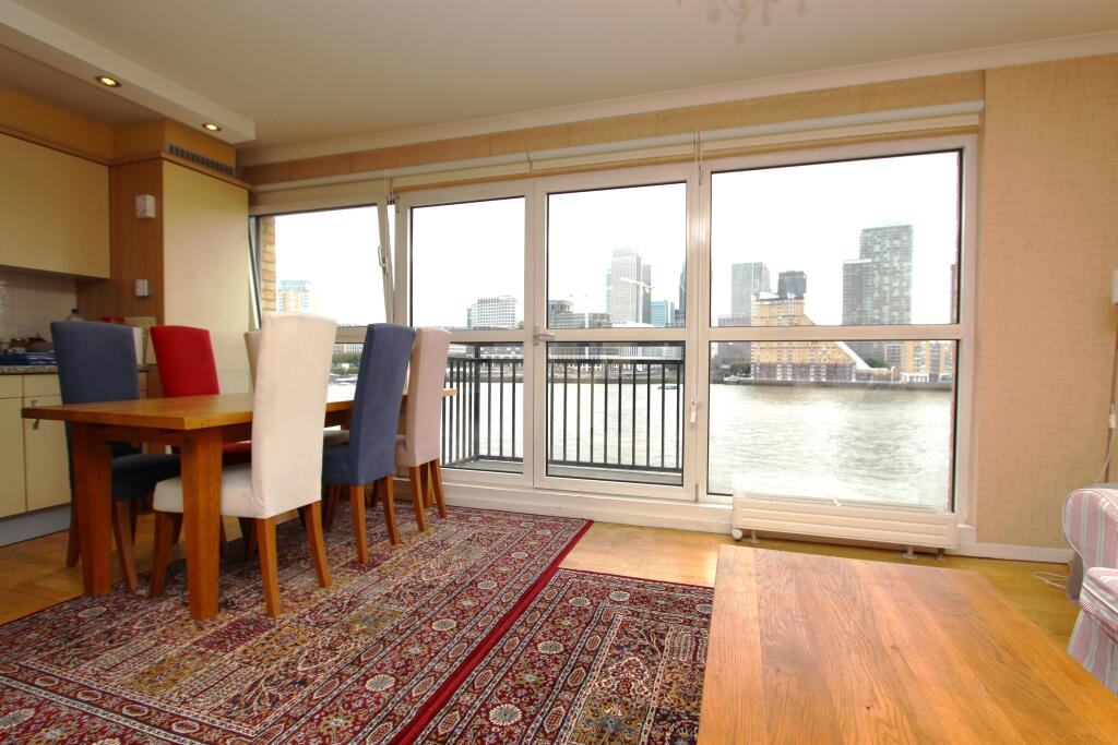 2 bed Apartment for rent in London. From Metro Village Ltd - Canada Water