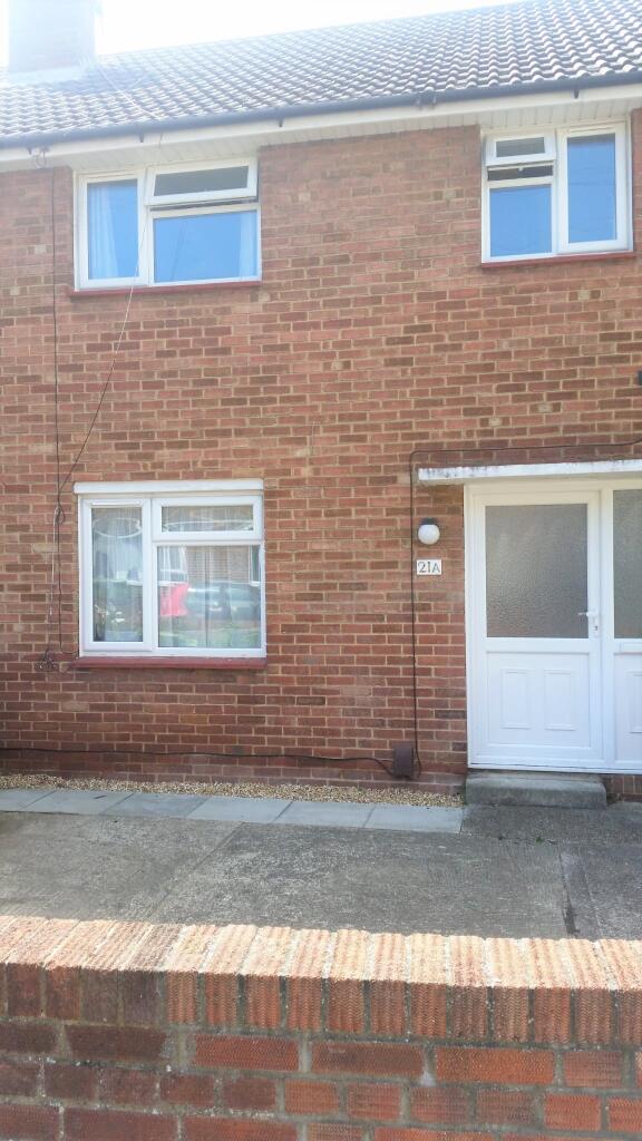3 bed Mid Terraced House for rent in Portsmouth. From IMUVE Lettings - Southsea