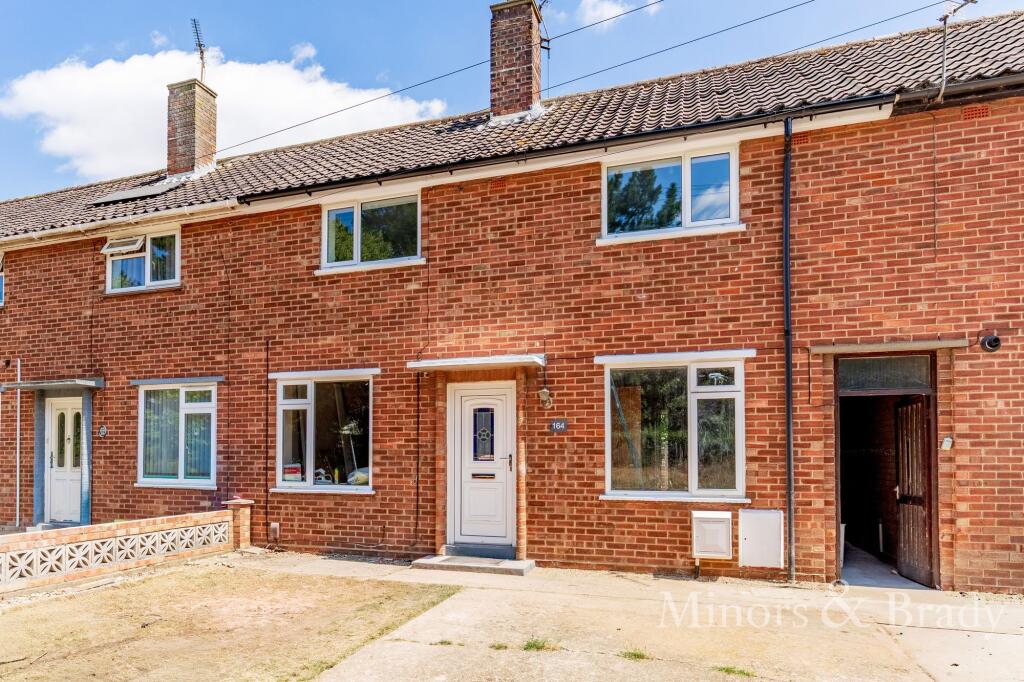 4 bed Mid Terraced House for rent in Norwich. From Minors & Brady - Unthank Road - Norwich