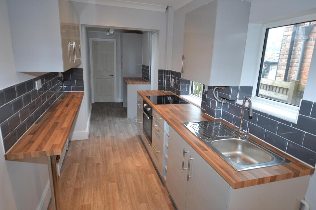 3 bed Mid Terraced House for rent in Mackworth. From Nicholas Humphreys - Derby 3 bed Mid Terraced House for rent in Mackworth. From Nicholas Humphreys - Derby