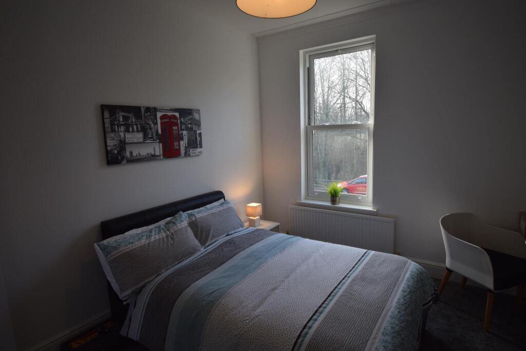 6 bed Mid Terraced House for rent in Mackworth. From Nicholas Humphreys - Derby