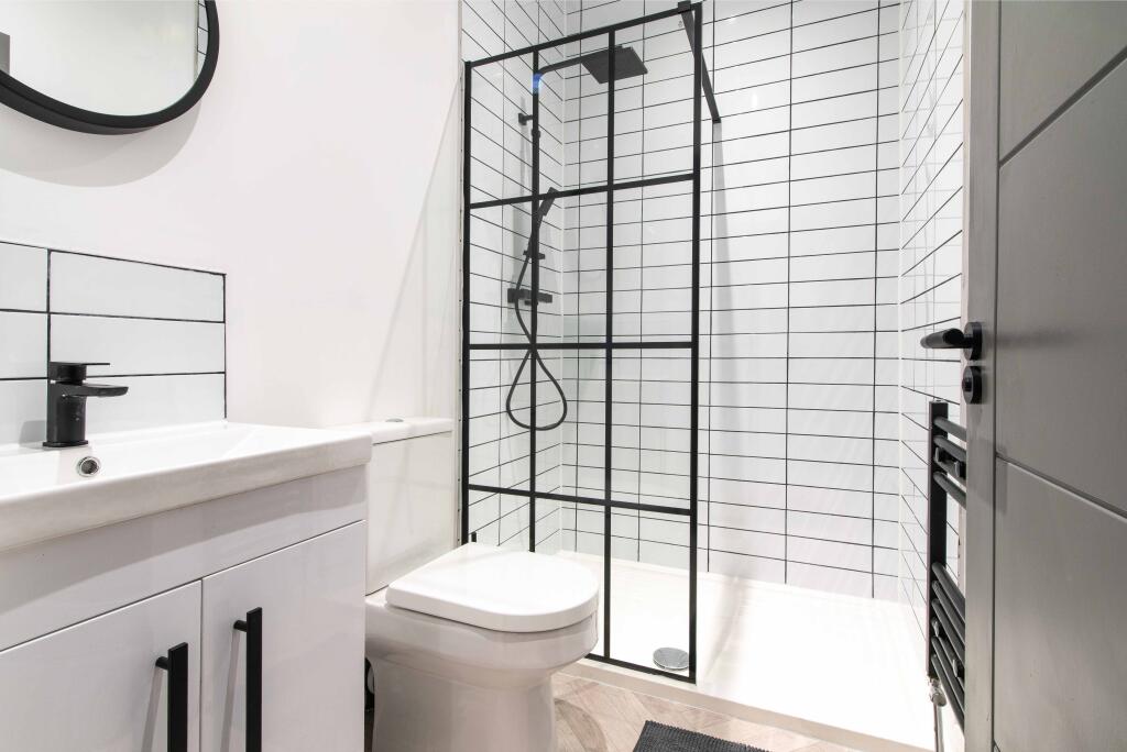 4 bed Mid Terraced House for rent in Mackworth. From Nicholas Humphreys - Derby