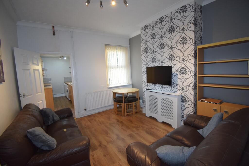 3 bed Mid Terraced House for rent in Derby. From Nicholas Humphreys - Derby
