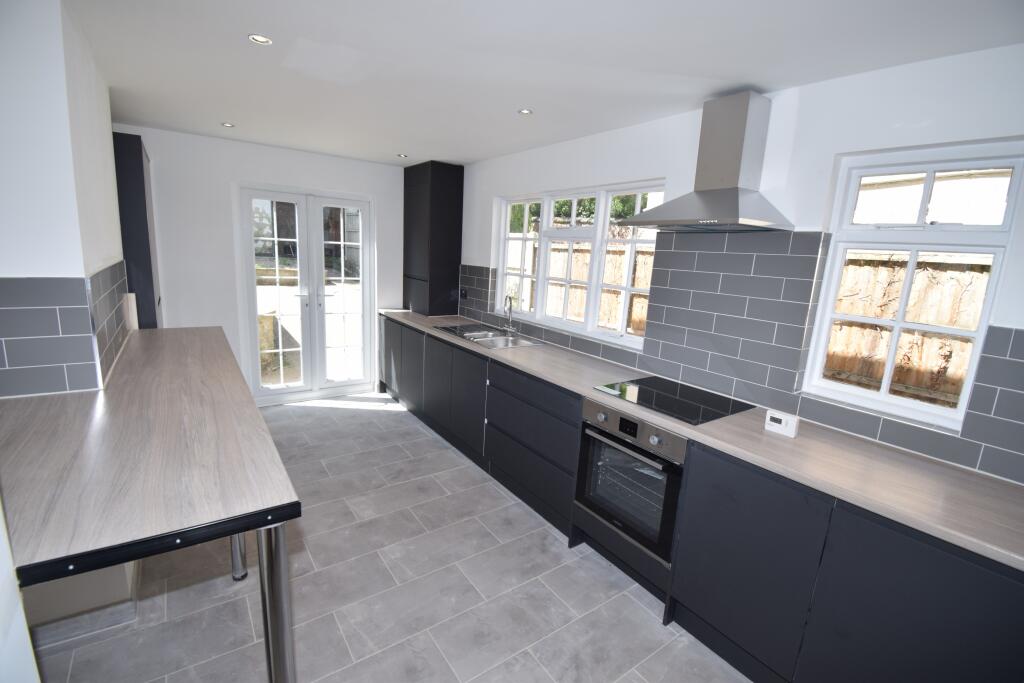 4 bed Mid Terraced House for rent in Derby. From Nicholas Humphreys - Derby 4 bed Mid Terraced House for rent in Derby. From Nicholas Humphreys - Derby