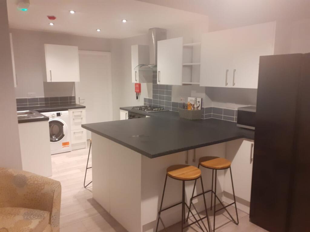 5 bed Mid Terraced House for rent in Derby. From Nicholas Humphreys - Derby