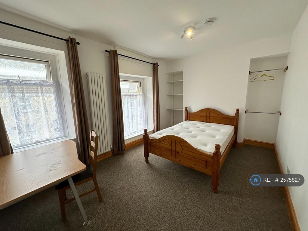 1 bed House Share for rent in Swansea. From OpenRent 1 bed House Share for rent in Swansea. From OpenRent