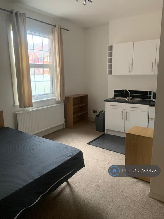 1 bed House Share for rent in Bedford. From OpenRent 1 bed House Share for rent in Bedford. From OpenRent