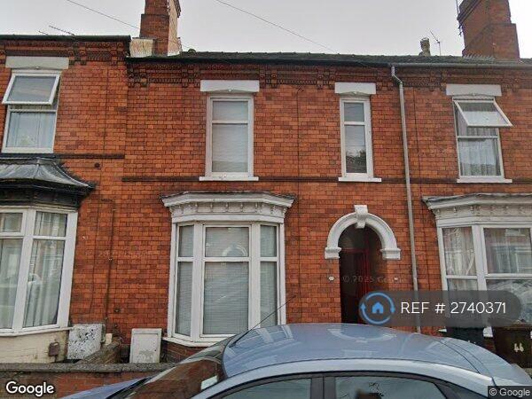 4 bed Mid Terraced House for rent in Lincoln. From OpenRent