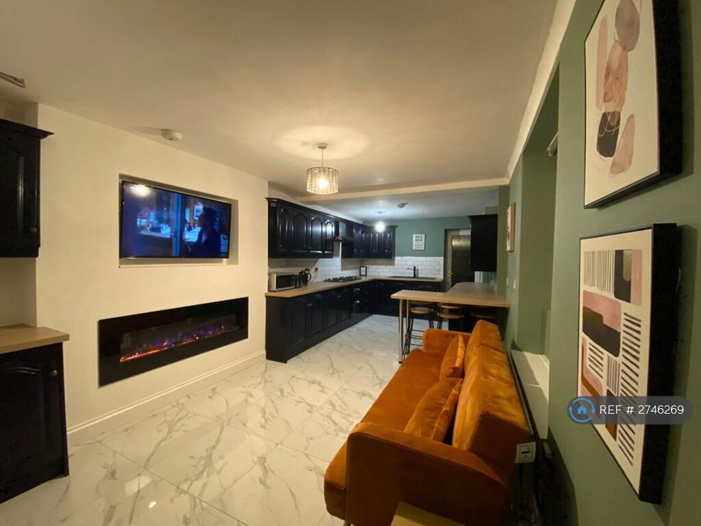 1 bed House Share for rent in Swansea. From OpenRent 1 bed House Share for rent in Swansea. From OpenRent